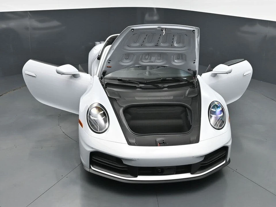 2026 Porsche 992 Targa 4 & 4S - Image 31 of 31