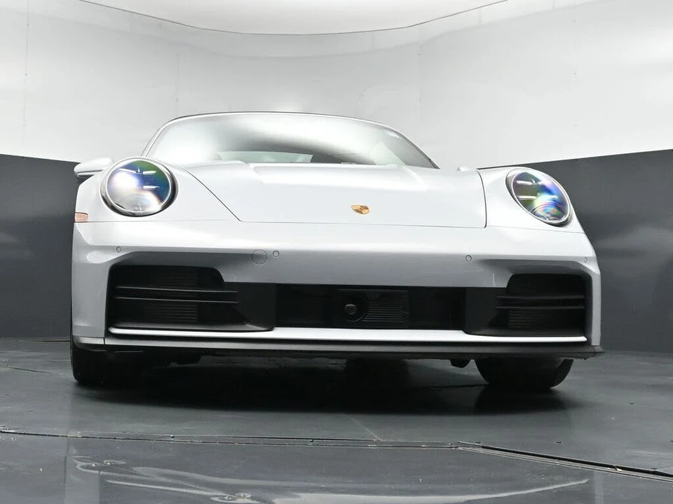 2026 Porsche 992 Targa 4 & 4S - Image 30 of 31