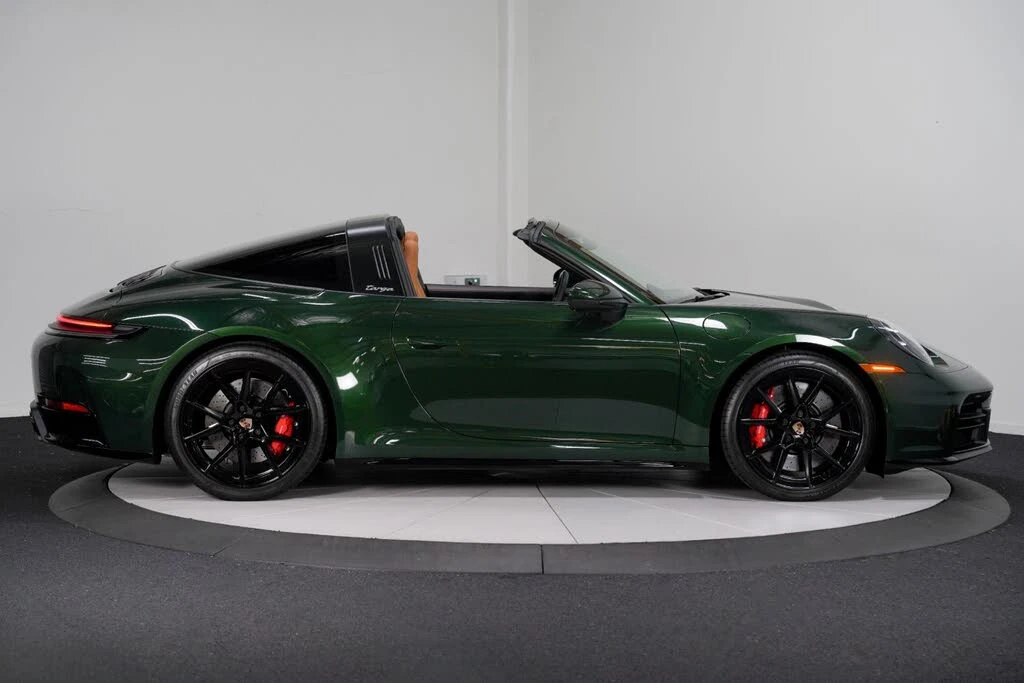 2026 Porsche 992 Targa 4 & 4S - Image 9 of 31