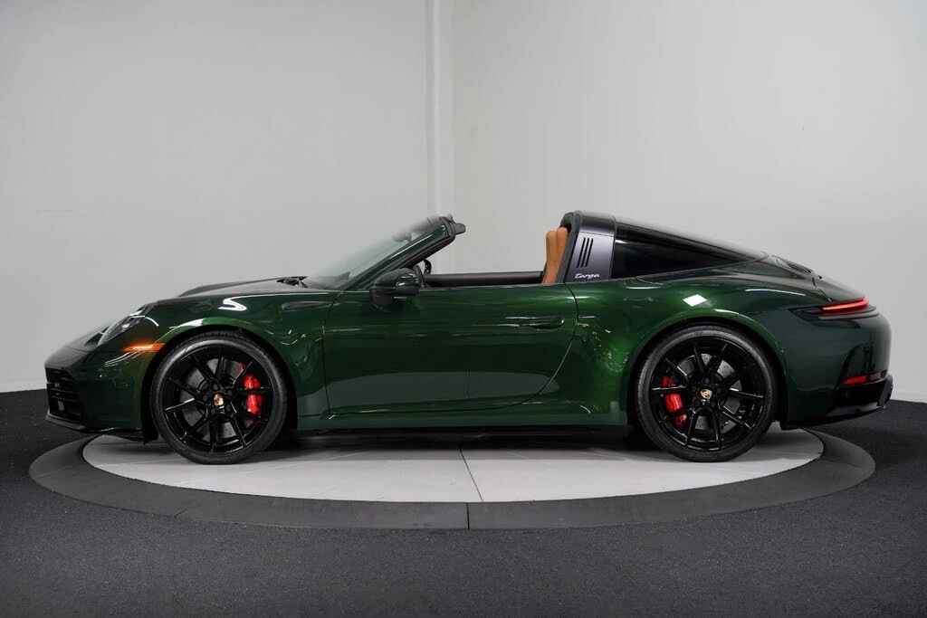 2026 Porsche 992 Targa 4 & 4S - Image 7 of 31
