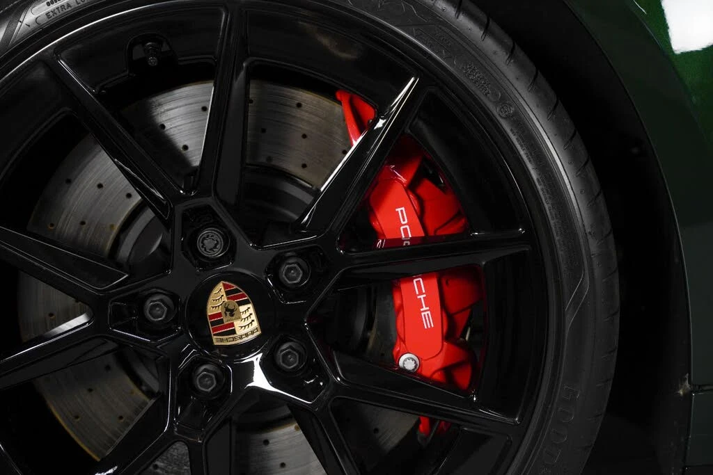 2026 Porsche 992 Targa 4 & 4S - Image 19 of 31