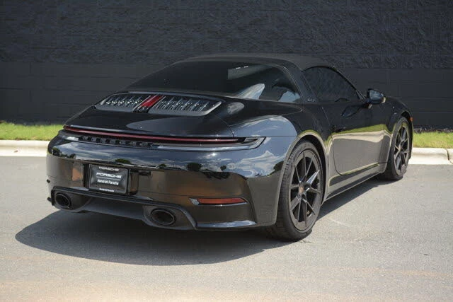 2026 Porsche 992 Targa 4 & 4S - Image 7 of 31