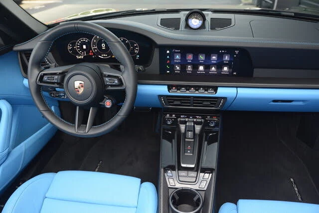 2026 Porsche 992 Targa 4 & 4S - Image 21 of 31