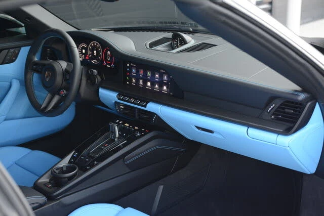 2026 Porsche 992 Targa 4 & 4S - Image 30 of 31
