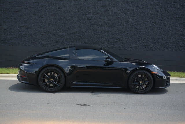 2026 Porsche 992 Targa 4 & 4S - Image 8 of 31