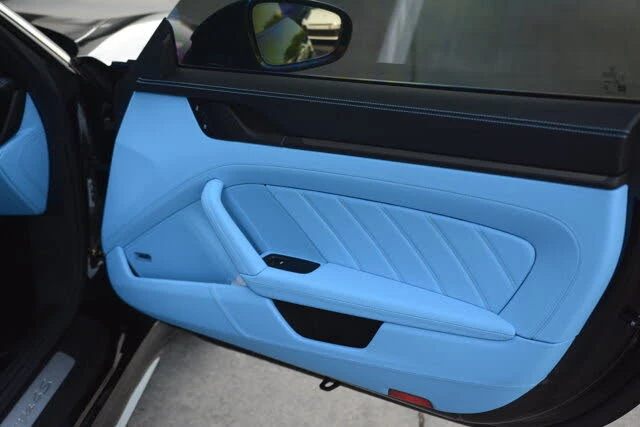 2026 Porsche 992 Targa 4 & 4S - Image 27 of 31