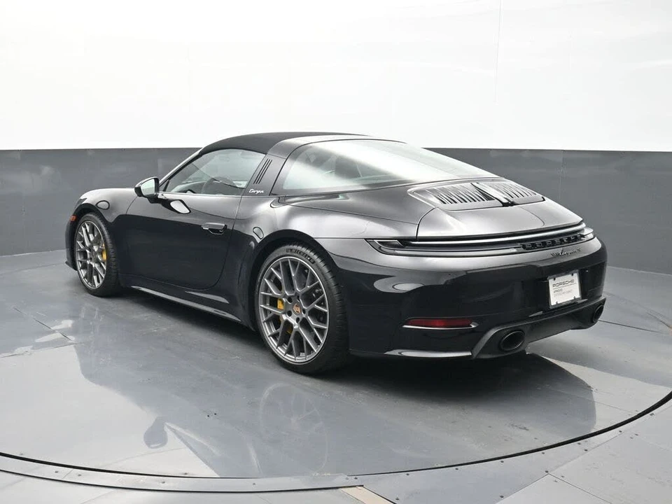 2026 Porsche 992 Targa 4 & 4S - Image 3 of 30