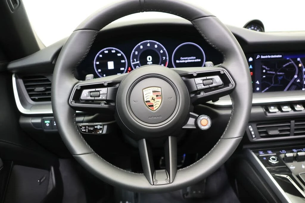 2026 Porsche 992 Targa 4 & 4S - Image 27 of 31