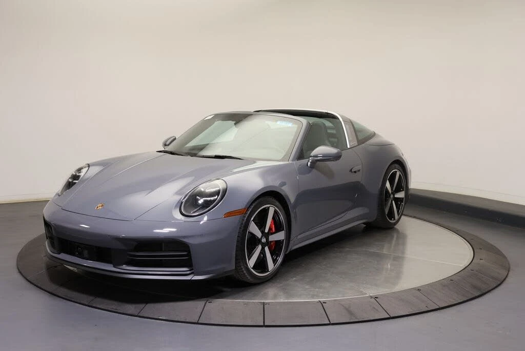 2026 Porsche 992 Targa 4 & 4S - Image 12 of 31