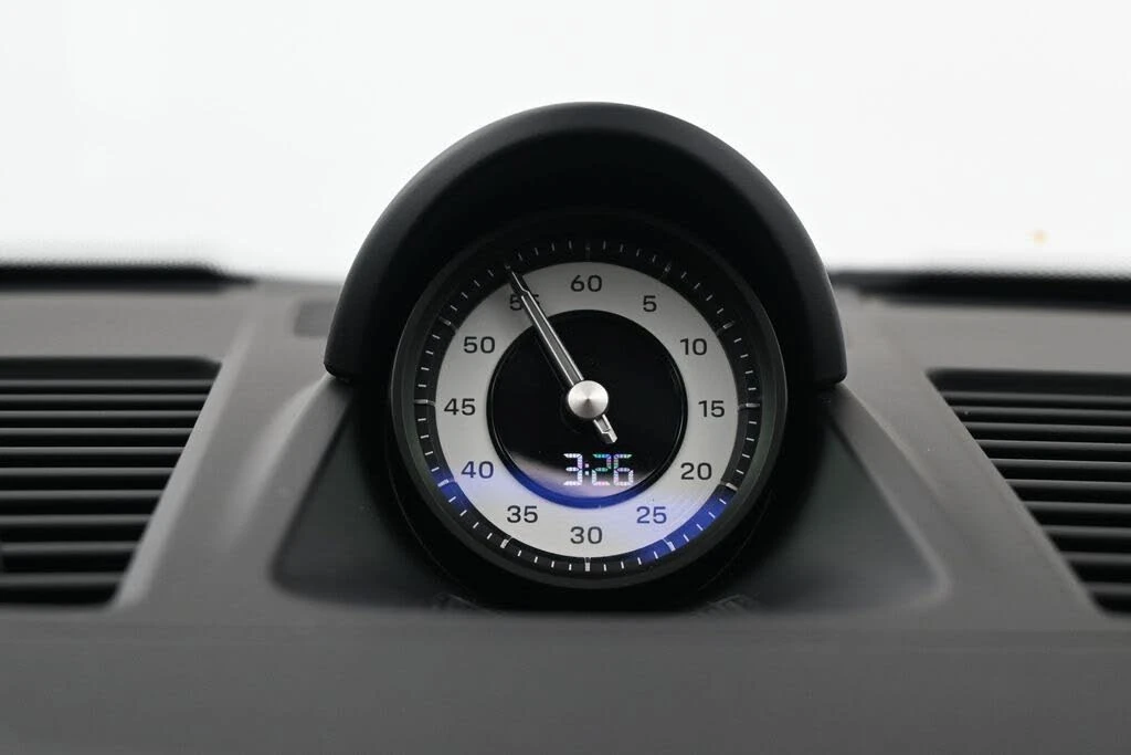 2026 Porsche 992 Targa 4 & 4S - Image 13 of 31