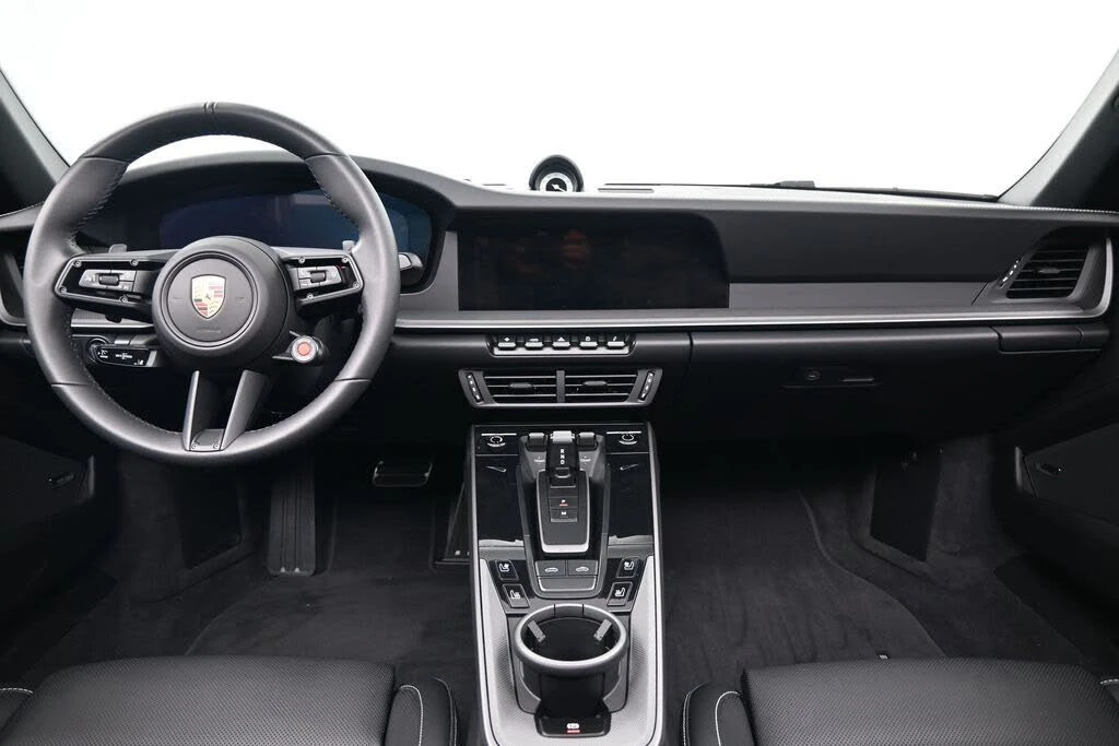 2026 Porsche 992 Targa 4 & 4S - Image 7 of 31