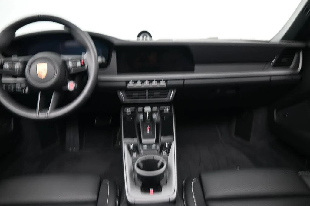 2026 Porsche 992 Targa 4 & 4S - Image 9 of 31