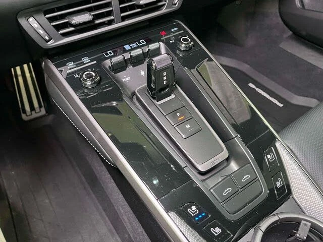 2026 Porsche 992 Targa 4 & 4S - Image 31 of 31
