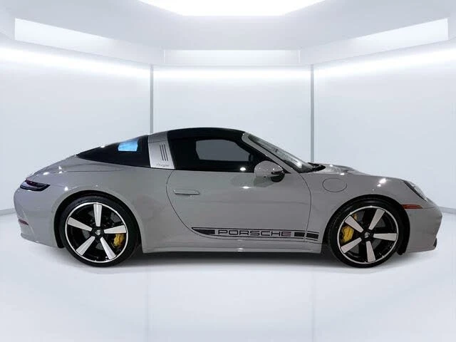 2026 Porsche 992 Targa 4 & 4S - Image 10 of 31