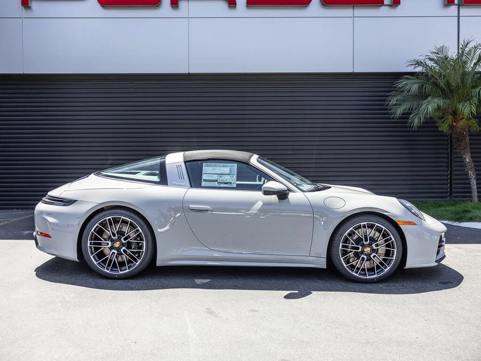 2026 Porsche 992 Targa 4 & 4S - Image 8 of 30