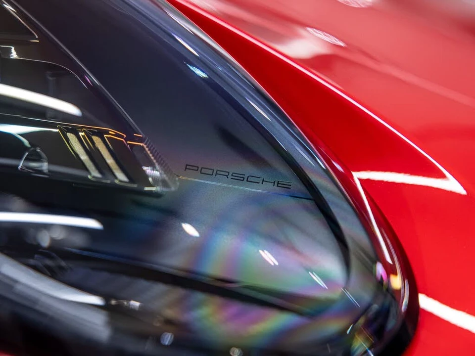 2026 Porsche 992 Targa 4 & 4S - Image 18 of 31