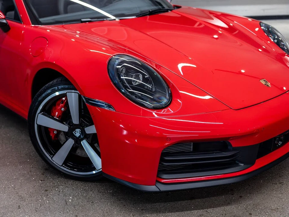 2026 Porsche 992 Targa 4 & 4S - Image 16 of 31