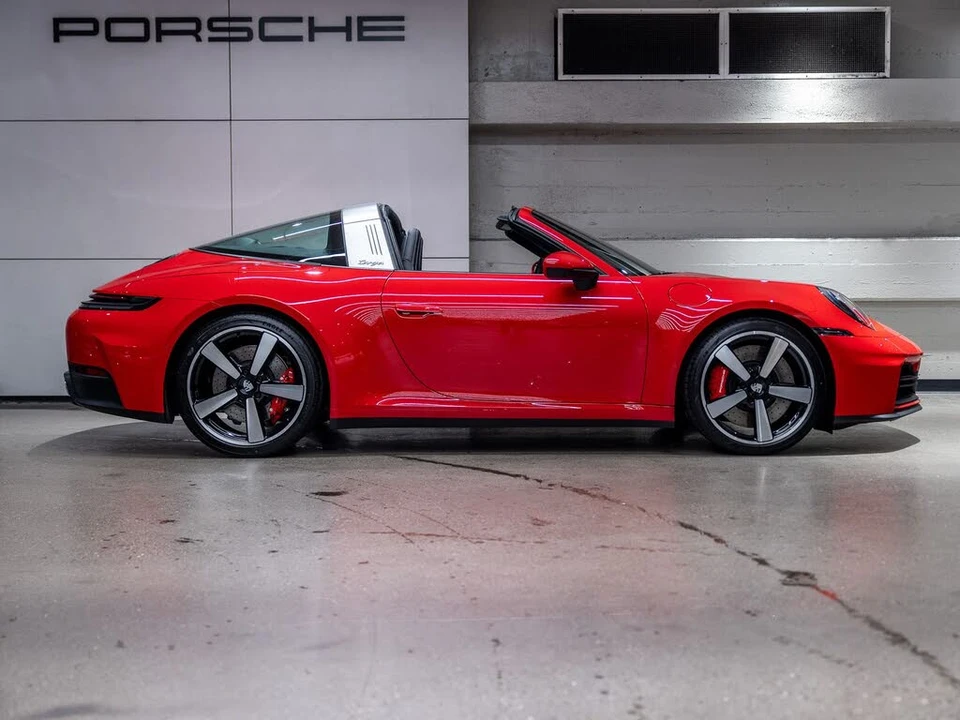 2026 Porsche 992 Targa 4 & 4S - Image 9 of 31