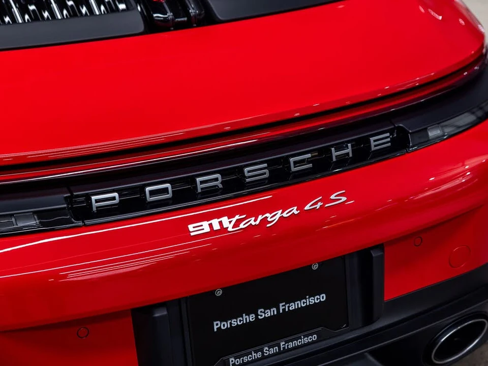 2026 Porsche 992 Targa 4 & 4S - Image 22 of 31