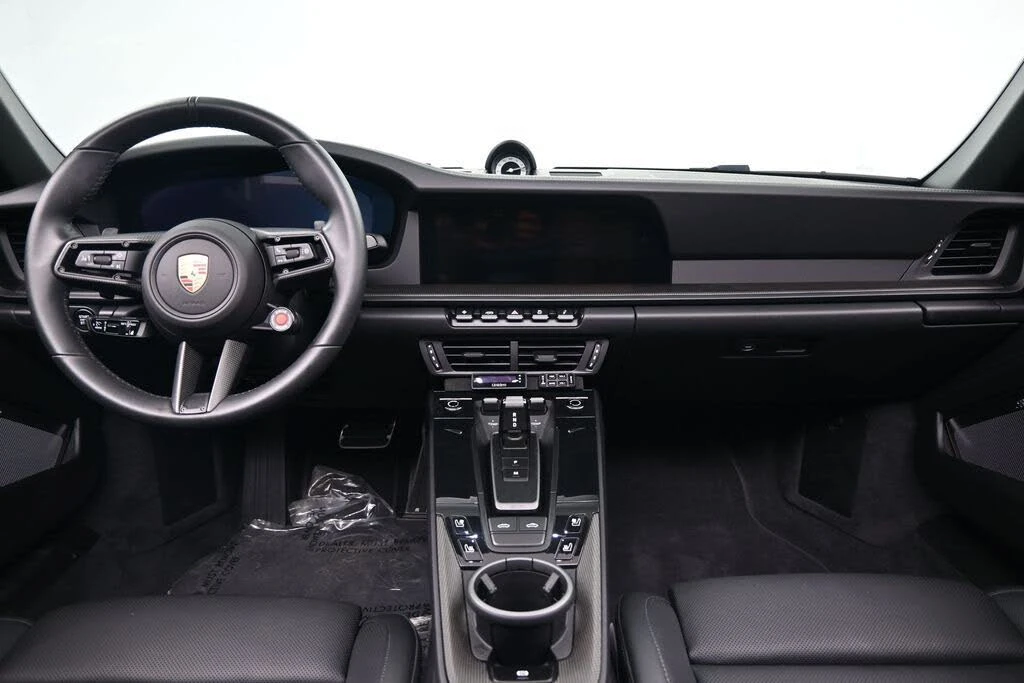 2026 Porsche 992 Targa 4 & 4S - Image 7 of 31