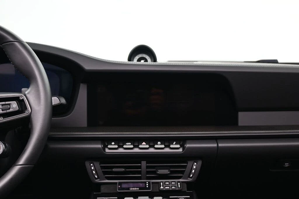 2026 Porsche 992 Targa 4 & 4S - Image 9 of 31