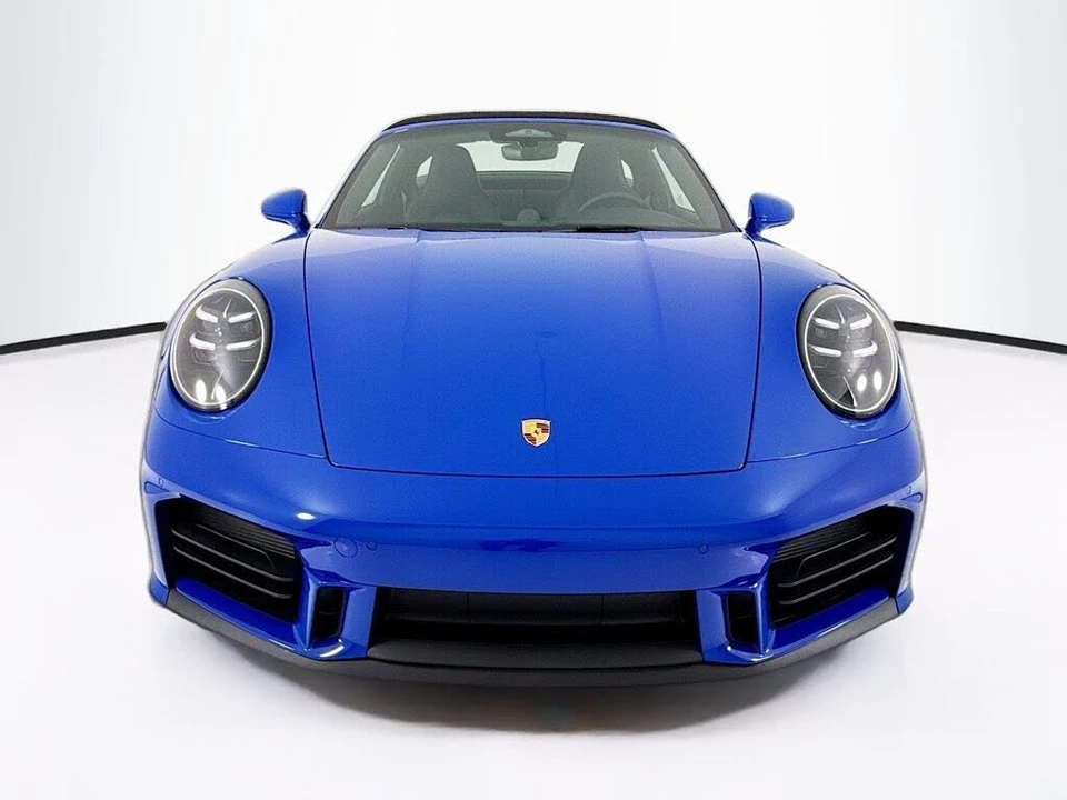 2026 Porsche 992 Targa 4 & 4S - Image 6 of 31
