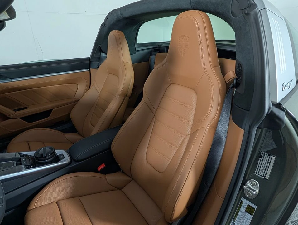 2026 Porsche 992 Targa 4 & 4S - Image 5 of 31