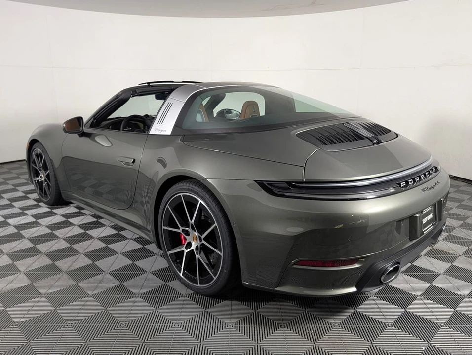 2026 Porsche 992 Targa 4 & 4S - Image 3 of 31