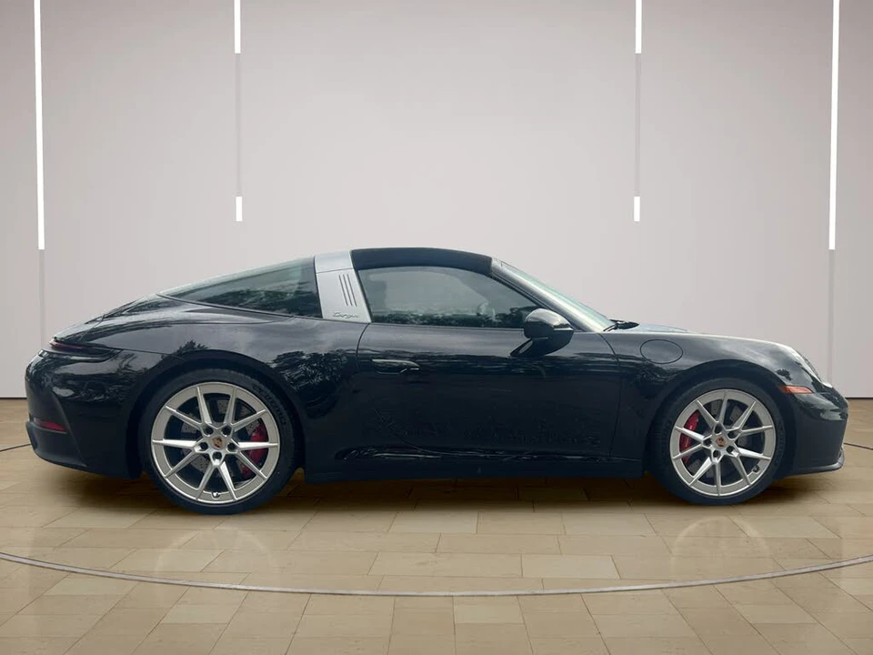 2026 Porsche 992 Targa 4 & 4S - Image 8 of 31