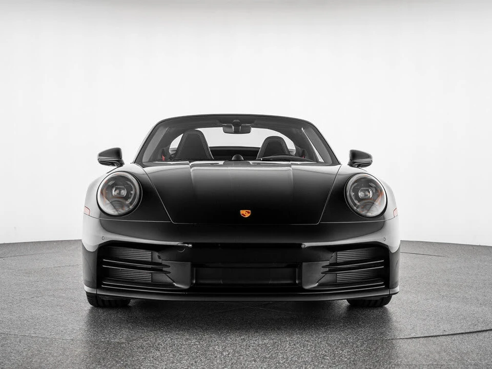 2026 Porsche 992 Targa 4 & 4S - Image 10 of 31