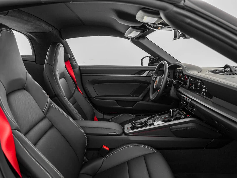 2026 Porsche 992 Targa 4 & 4S - Image 26 of 31