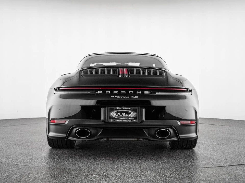 2026 Porsche 992 Targa 4 & 4S - Image 5 of 31