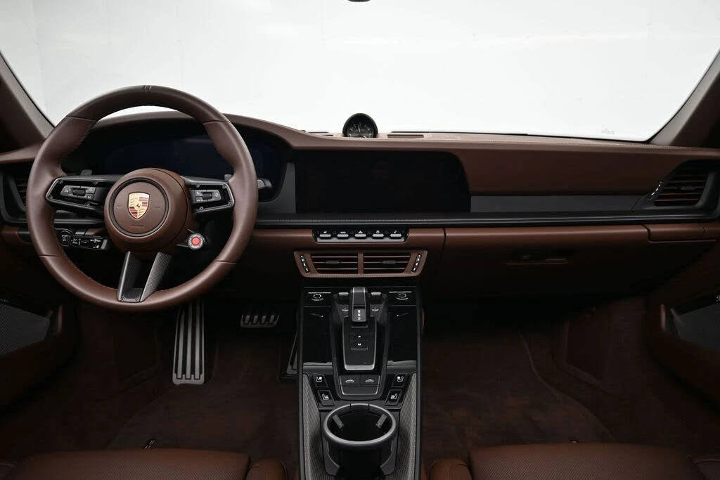 2026 Porsche 992 Targa 4 & 4S - Image 7 of 31