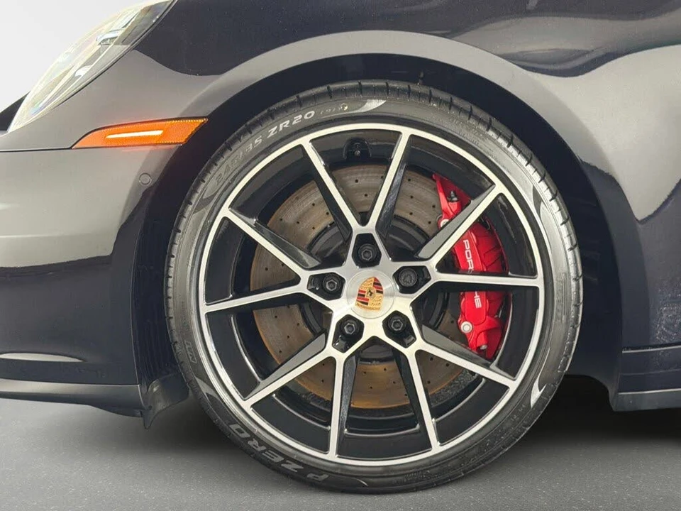 2026 Porsche 992 Targa 4 & 4S - Image 11 of 31