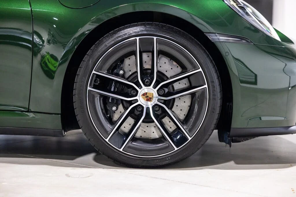 2026 Porsche 992 Targa 4 & 4S - Image 22 of 31