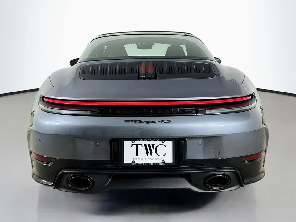2026 Porsche 992 Targa 4 & 4S - Image 6 of 31