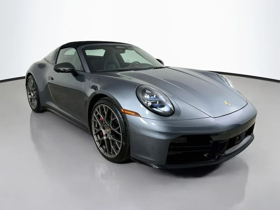 2026 Porsche 992 Targa 4 & 4S - Image 3 of 31