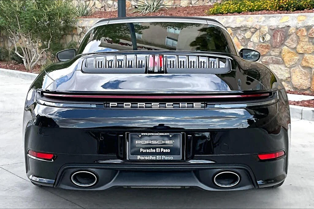 2026 Porsche 992 Targa 4 & 4S - Image 6 of 26
