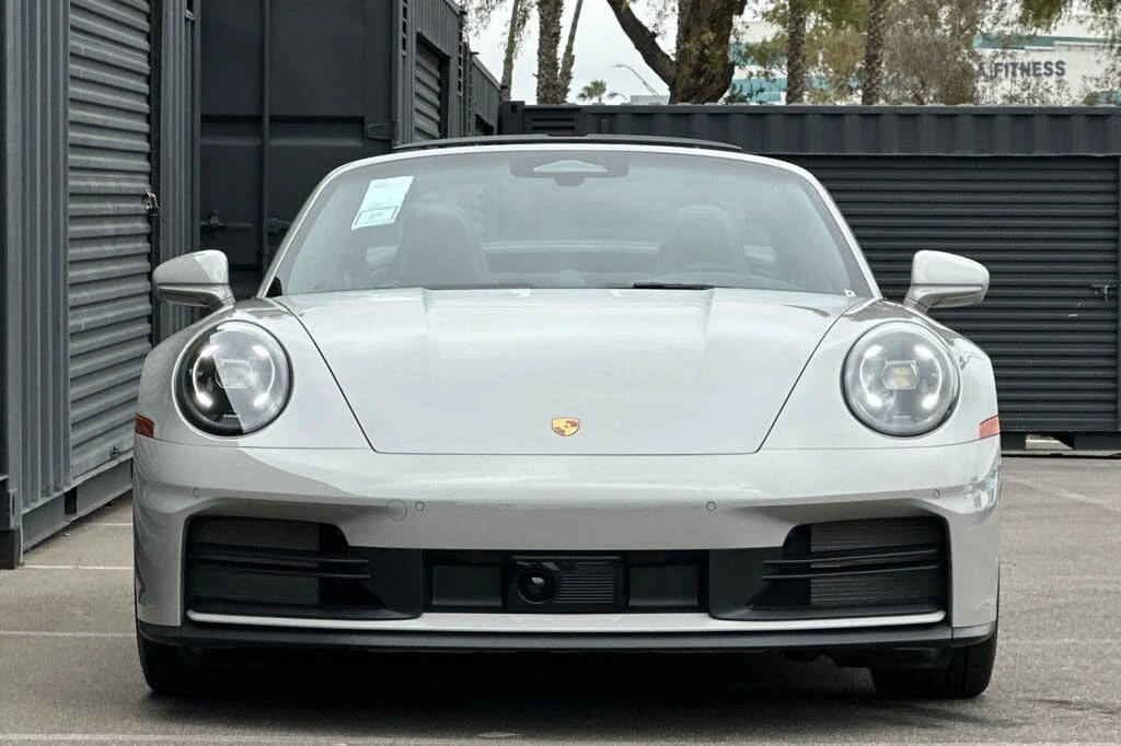 2026 Porsche 992 Targa 4 & 4S - Image 11 of 28