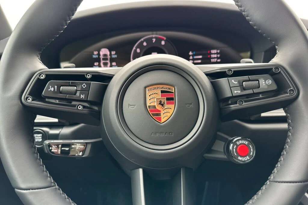 2026 Porsche 992 Targa 4 & 4S - Image 23 of 28
