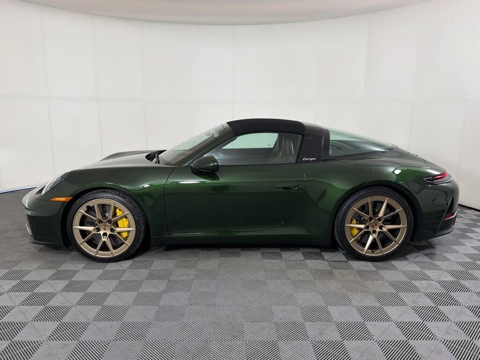 2026 Porsche 992 Targa 4 & 4S - Image 29 of 29