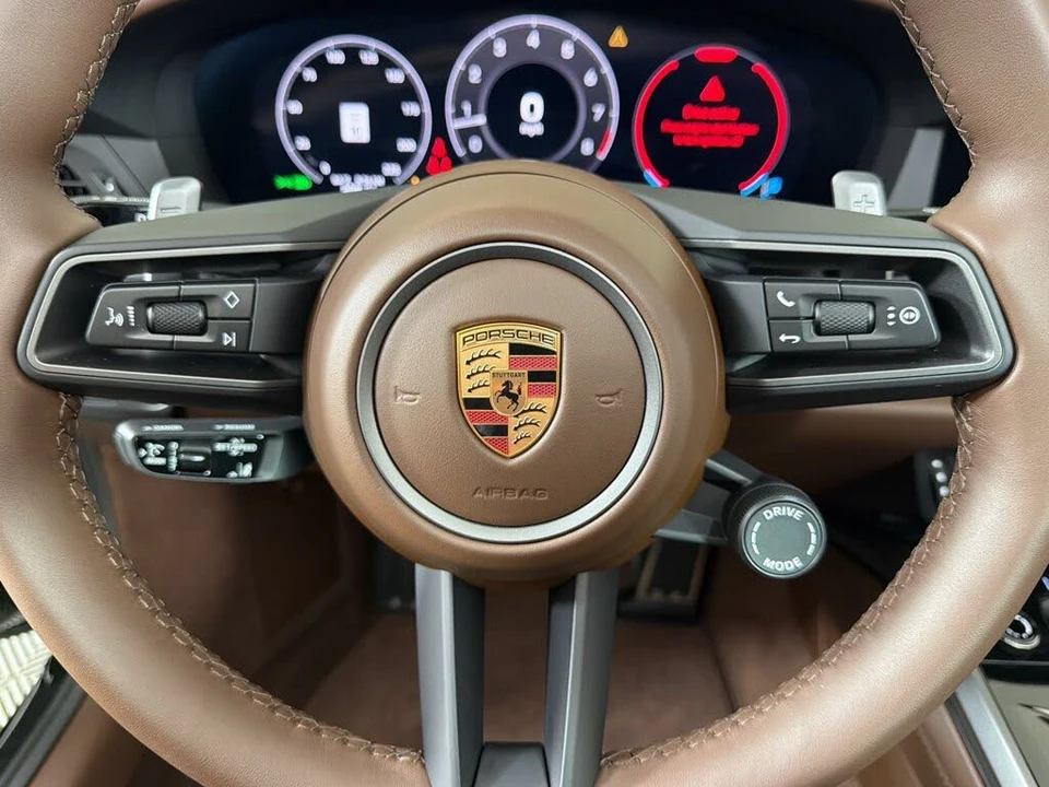 2026 Porsche 992 Targa 4 & 4S - Image 11 of 29