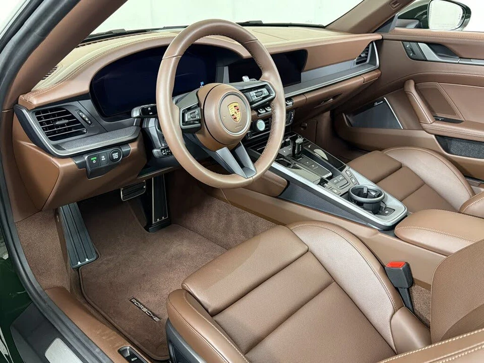 2026 Porsche 992 Targa 4 & 4S - Image 4 of 29