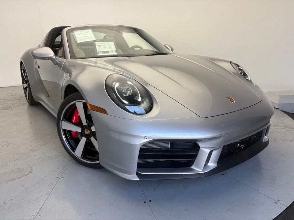 2026 Porsche 992 Targa 4 & 4S - Image 2 of 27