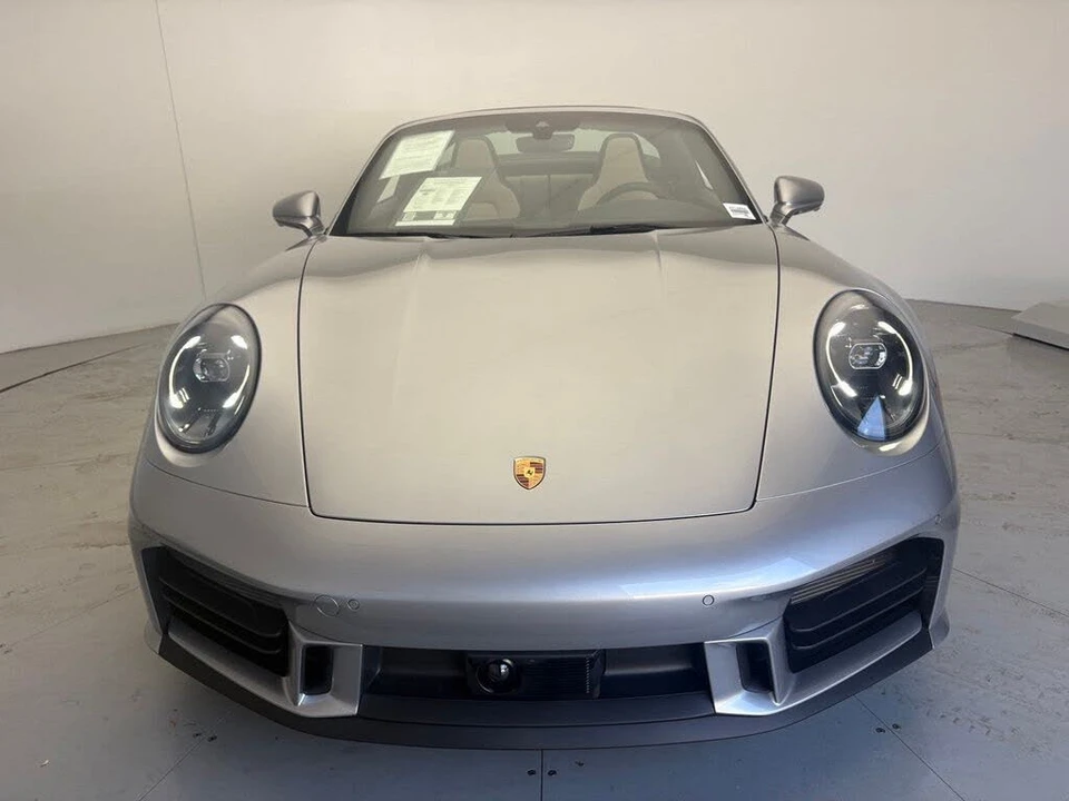2026 Porsche 992 Targa 4 & 4S - Image 5 of 27