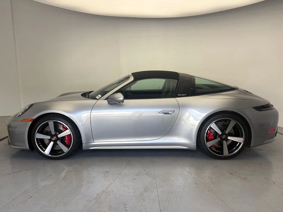 2026 Porsche 992 Targa 4 & 4S - Image 12 of 27
