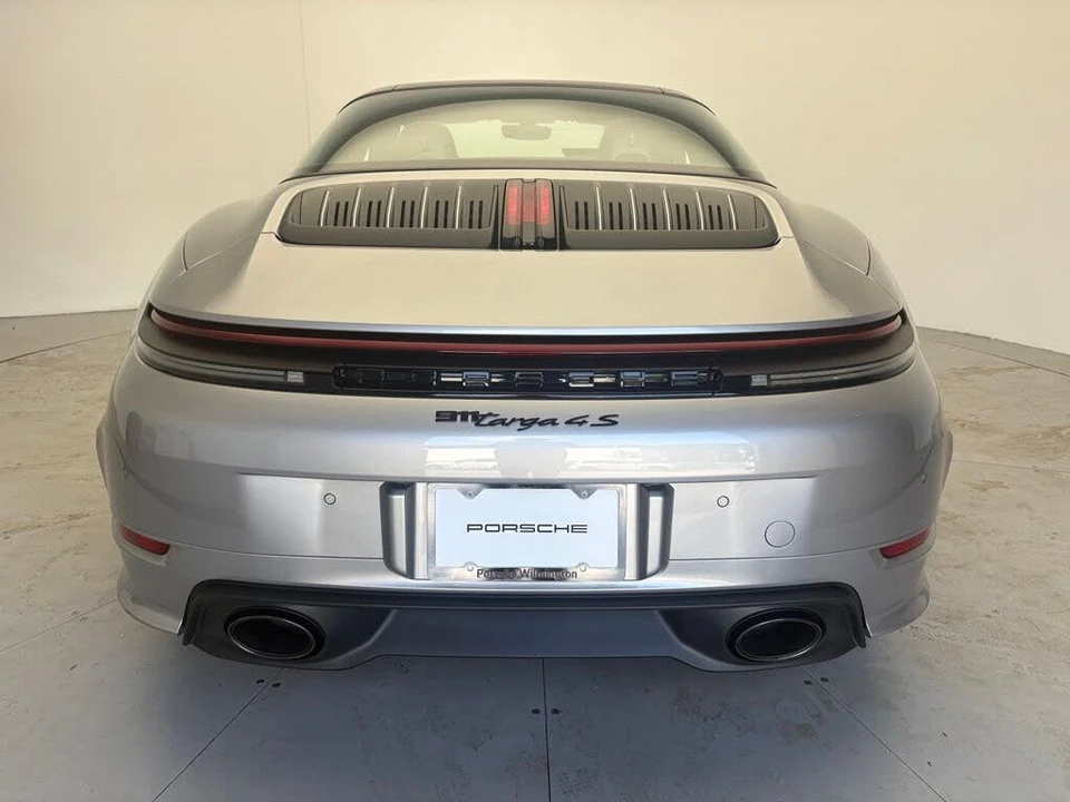 2026 Porsche 992 Targa 4 & 4S - Image 7 of 27