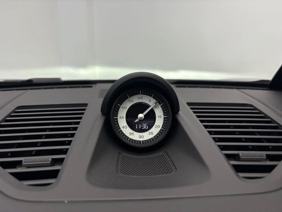 2026 Porsche 992 Targa 4 & 4S - Image 24 of 27