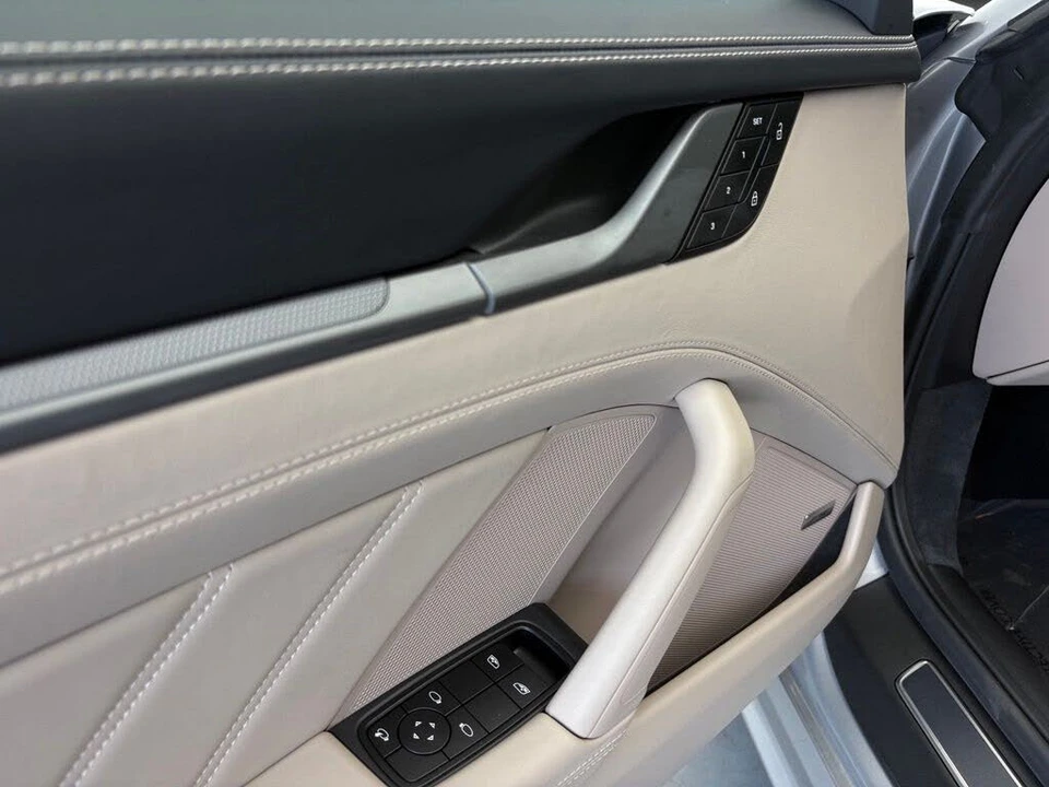 2026 Porsche 992 Targa 4 & 4S - Image 26 of 27