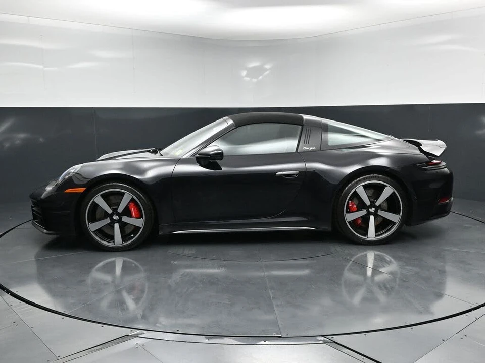2026 Porsche 992 Targa 4 & 4S - Image 2 of 31
